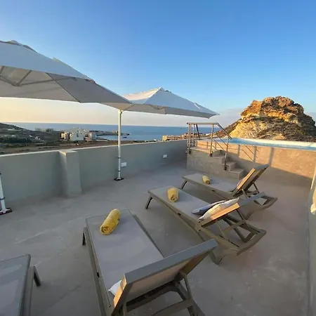 Yellow Hill Penthouse